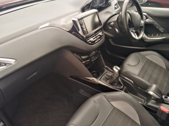 2025 Peugeot 2008