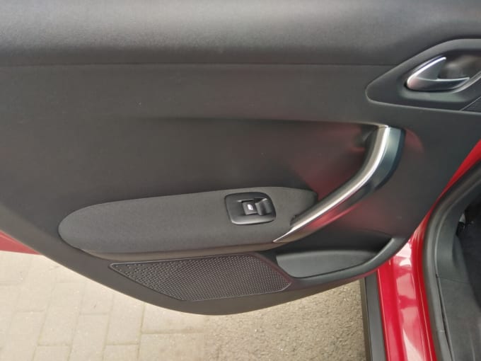 2025 Peugeot 2008
