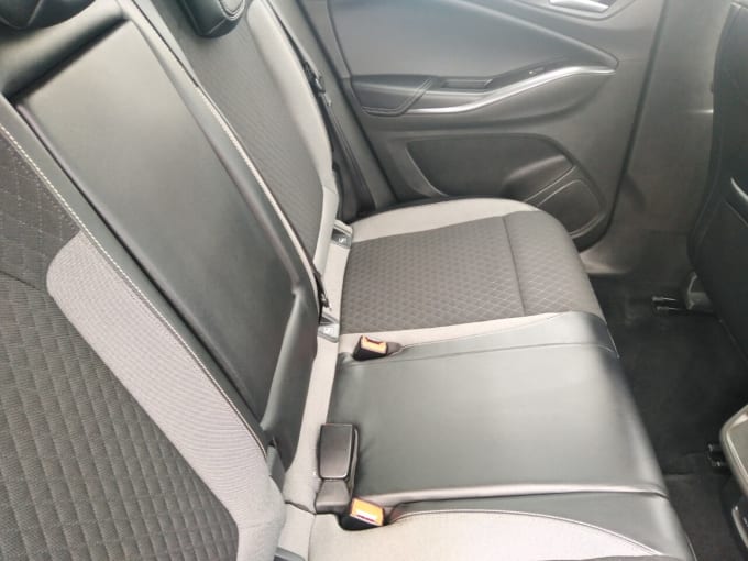 2025 Vauxhall Grandland X