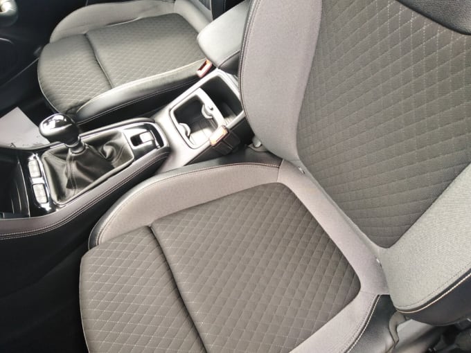 2025 Vauxhall Grandland X