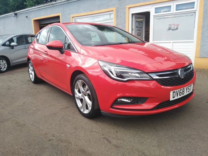 2025 Vauxhall Astra