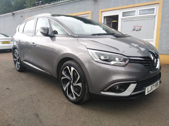 2025 Renault Grand Scenic
