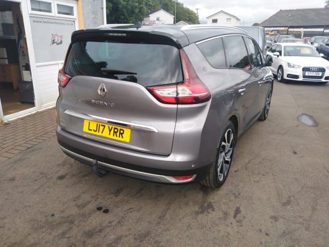 2025 Renault Grand Scenic