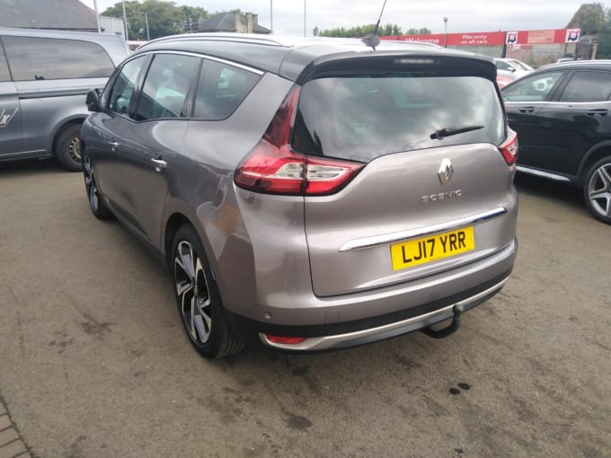2025 Renault Grand Scenic