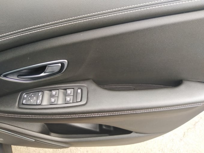 2025 Renault Grand Scenic
