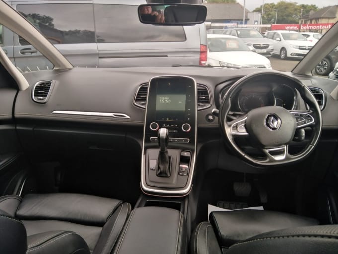2025 Renault Grand Scenic