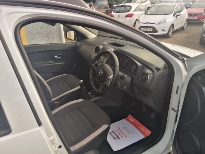2025 Suzuki Vitara