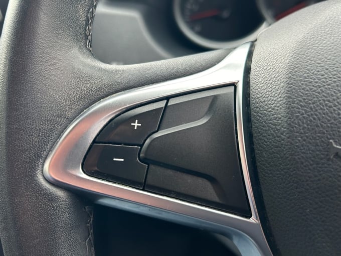 2025 Dacia Duster