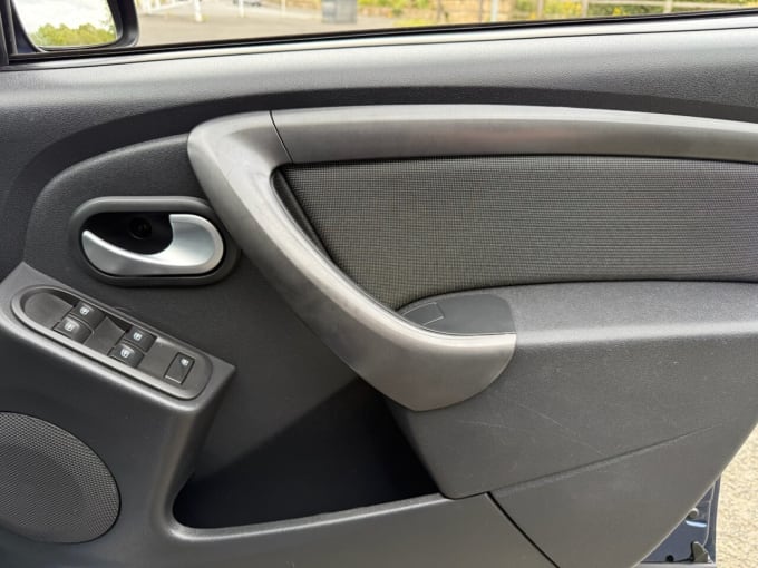 2025 Dacia Duster