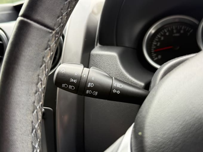 2025 Dacia Duster