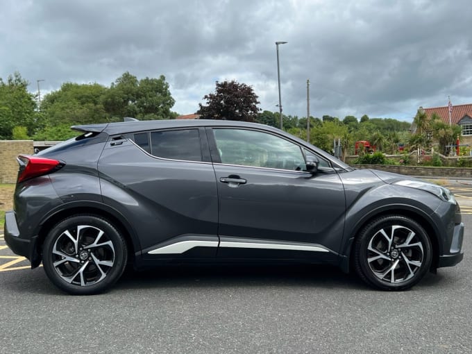 2024 Toyota Chr