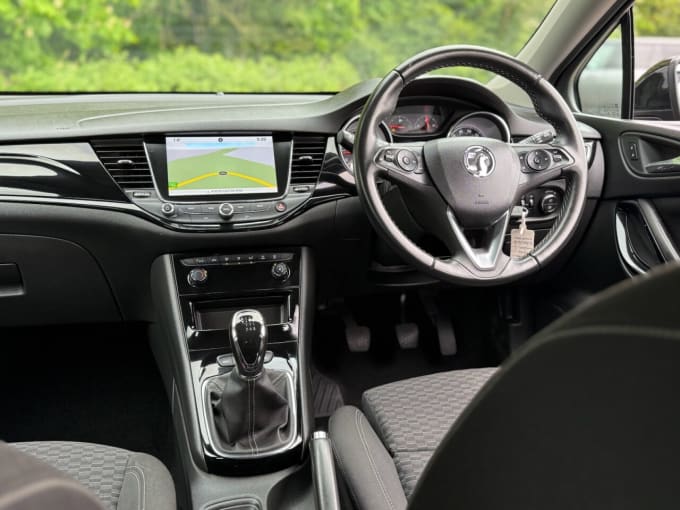 2025 Vauxhall Astra