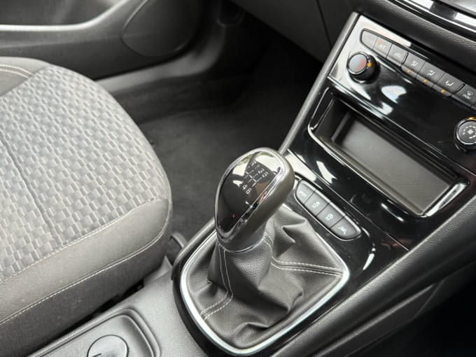 2025 Vauxhall Astra