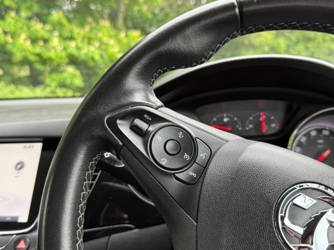 2025 Vauxhall Astra