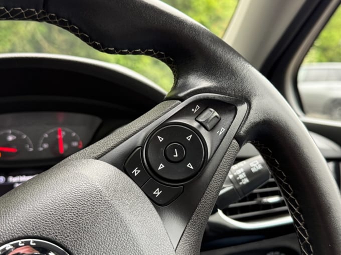 2025 Vauxhall Astra