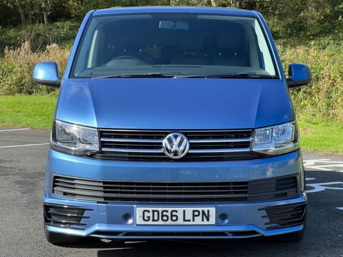 2024 Volkswagen Transporter Shuttle