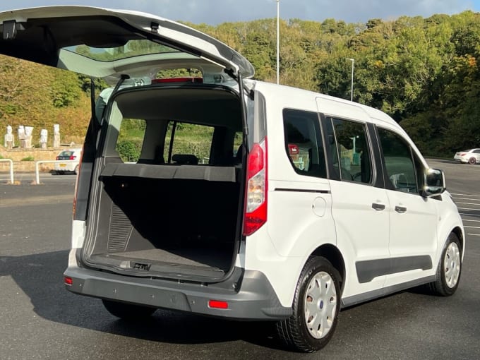 2024 Ford Tourneo Connect