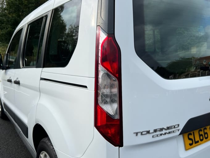 2024 Ford Tourneo Connect