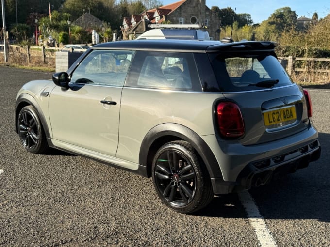 2024 Mini Hatch