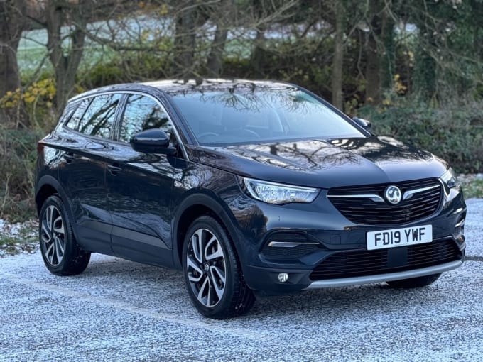 2025 Vauxhall Grandland X