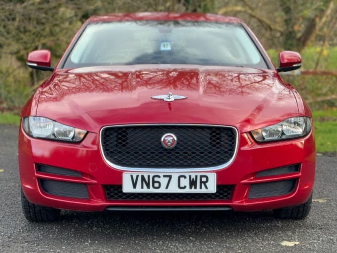 2025 Jaguar Xe