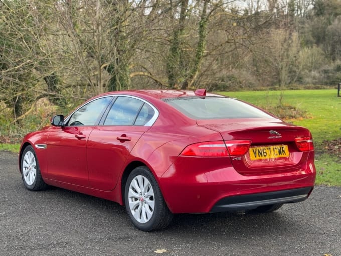 2025 Jaguar Xe