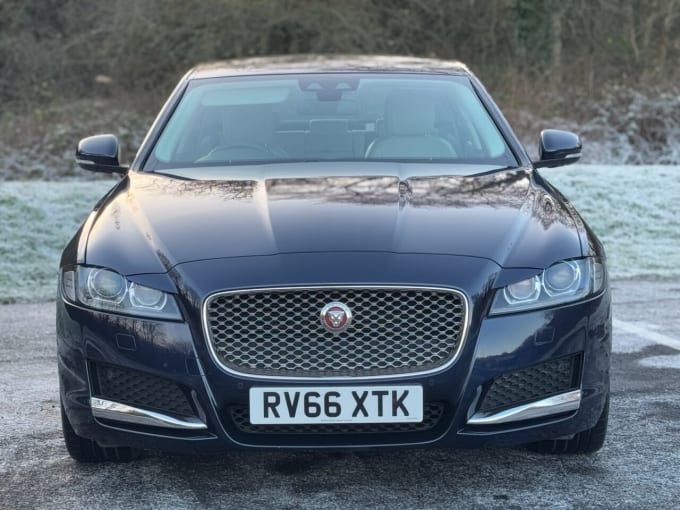 2025 Jaguar Xf