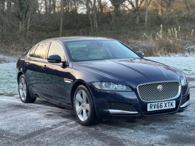 2025 Jaguar Xf