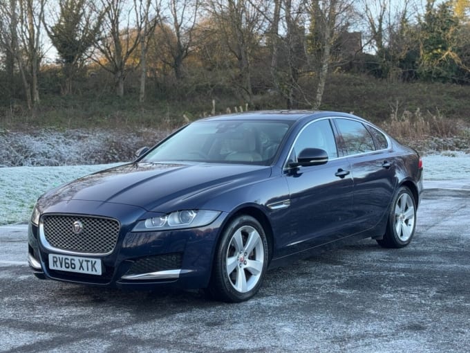 2025 Jaguar Xf