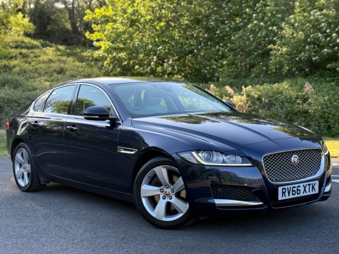 2025 Jaguar Xf