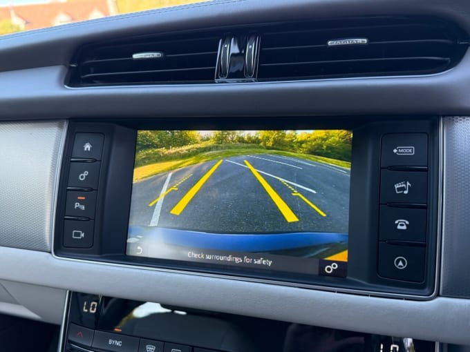 2025 Jaguar Xf