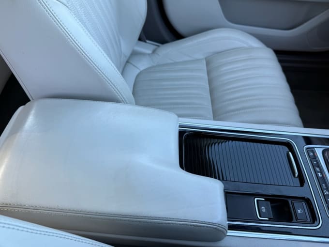 2025 Jaguar Xf