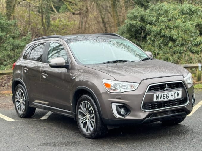 2025 Mitsubishi Asx