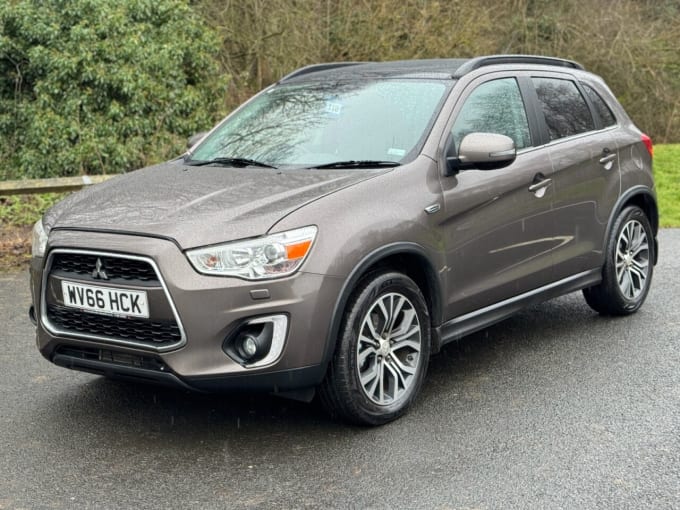 2025 Mitsubishi Asx