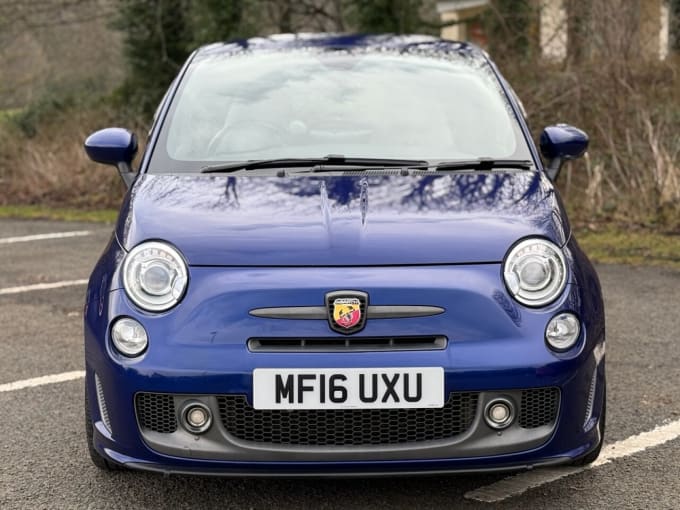 2025 Abarth 595