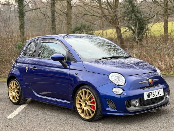 2025 Abarth 595