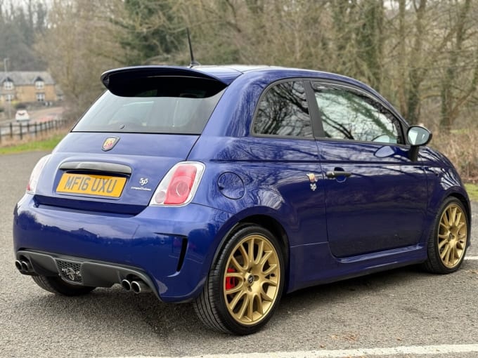 2025 Abarth 595