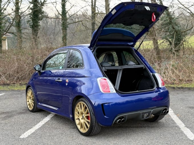 2025 Abarth 595