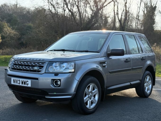 2025 Land Rover Freelander 2