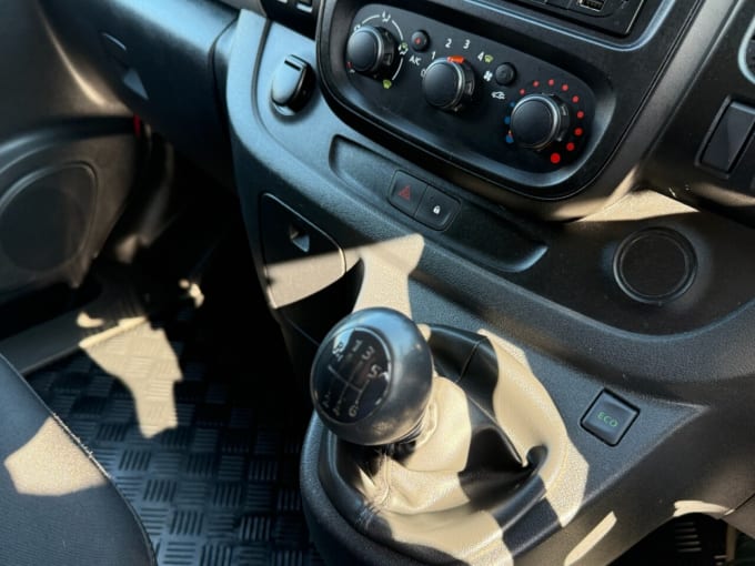 2025 Renault Trafic