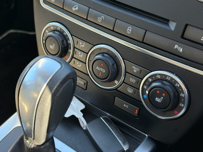 2025 Land Rover Freelander 2