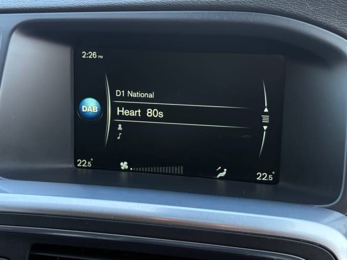 2025 Volvo V60