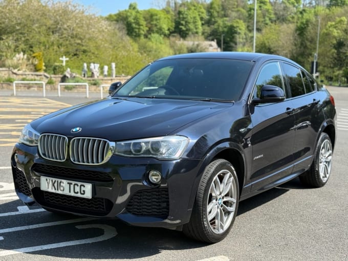 2025 BMW X4