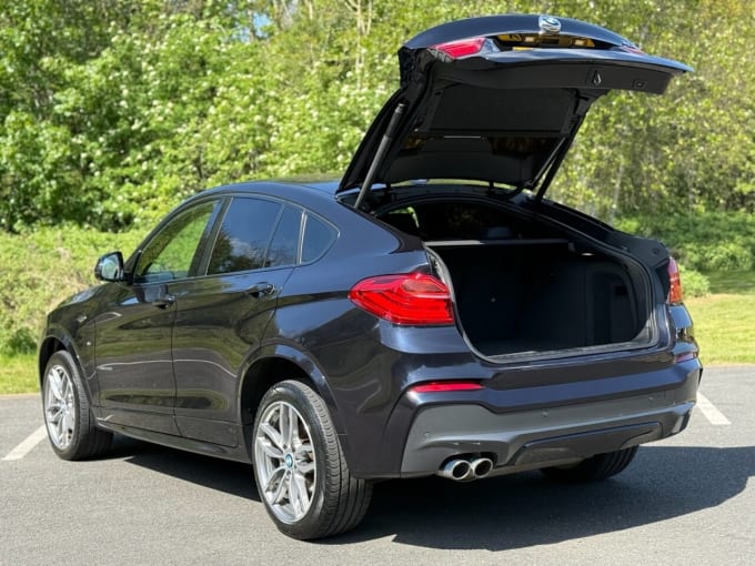 2025 BMW X4
