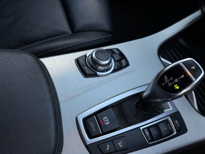 2025 BMW X4