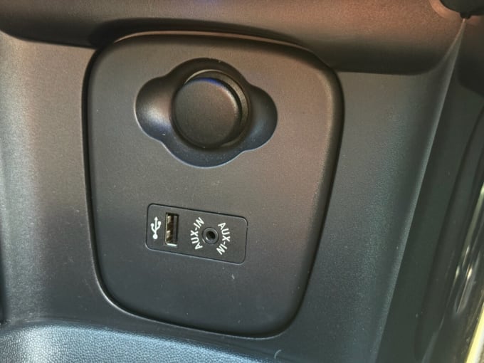 2025 Mini Hatch
