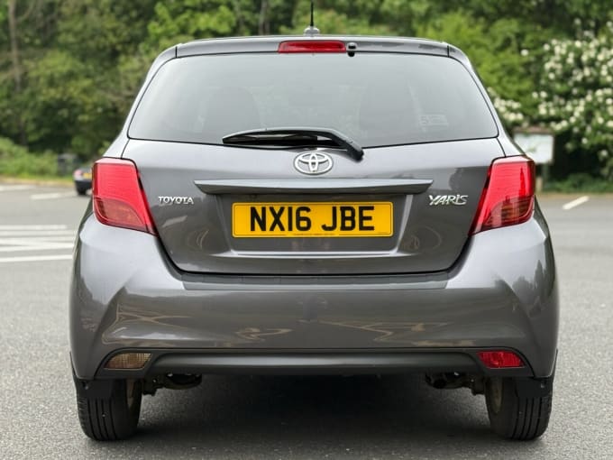 2025 Toyota Yaris