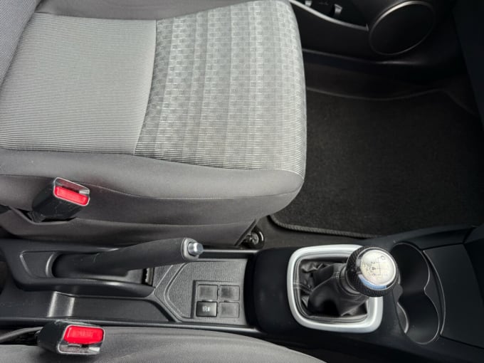 2025 Toyota Yaris