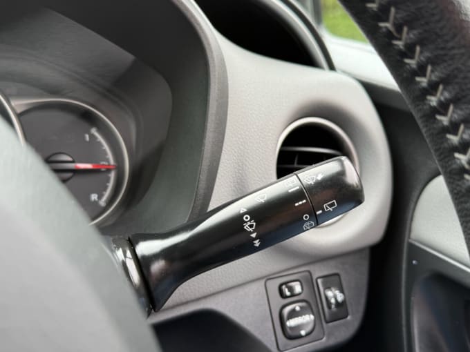 2025 Toyota Yaris