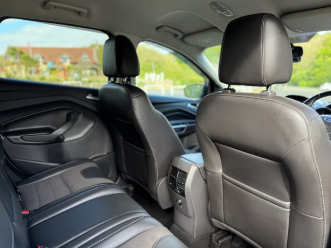 2025 Ford Kuga
